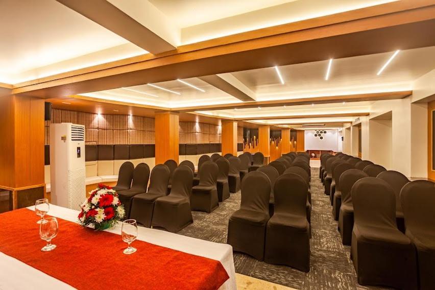 Residency Tower Hotel 4*